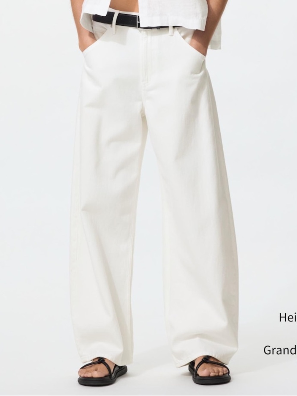 Uniqlo White Barrel Jeans